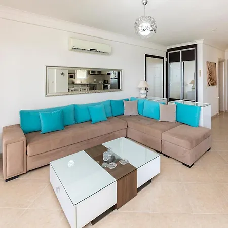 Stunning House With Sea View And Shared Pool In Bodrum