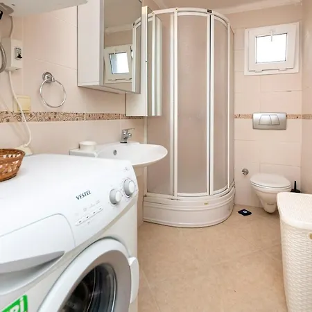 Appartement Stunning House With Sea View And Shared Pool In
